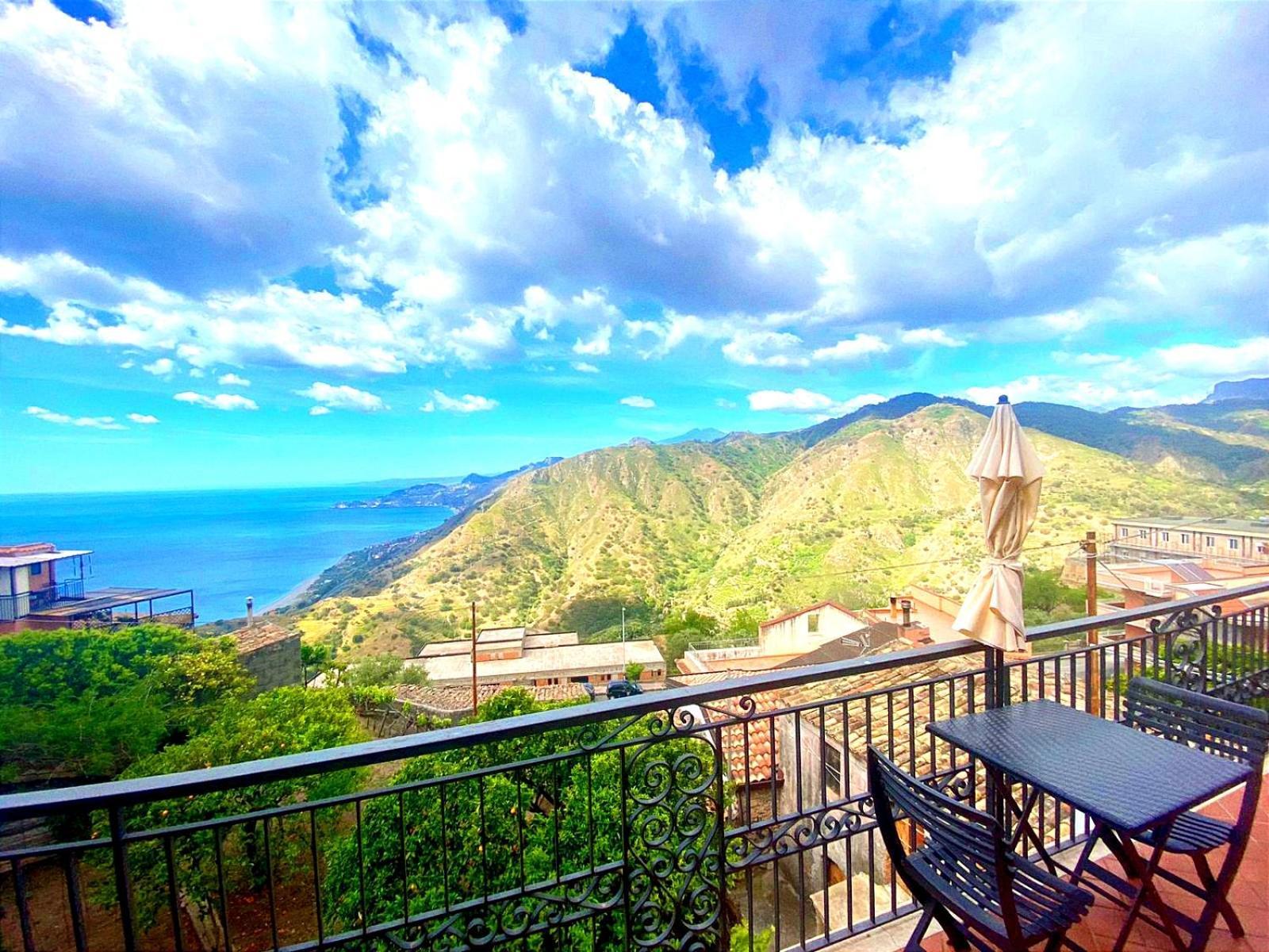 Casa Francesco Villa Forza dʼAgro Dış mekan fotoğraf