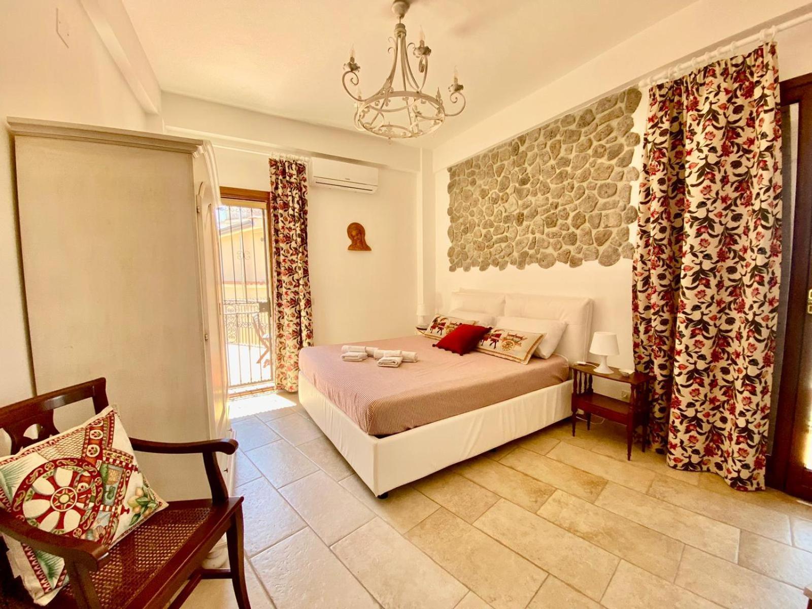 Casa Francesco Villa Forza dʼAgro Dış mekan fotoğraf