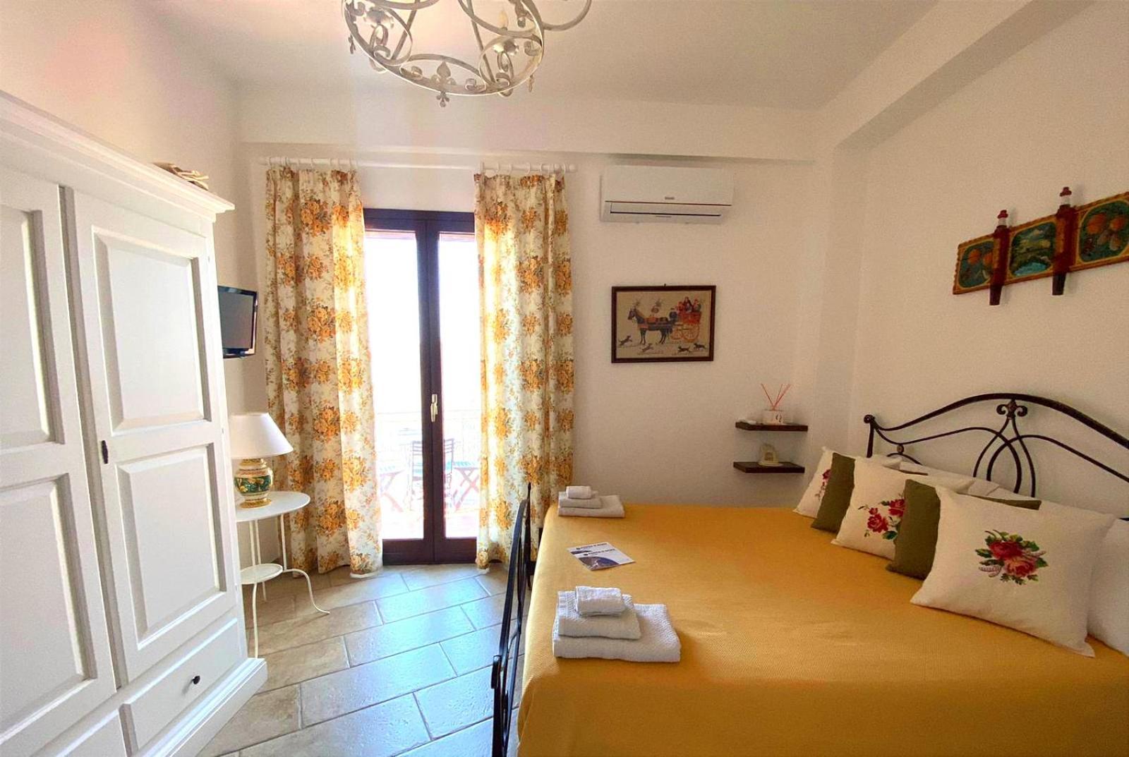 Casa Francesco Villa Forza dʼAgro Dış mekan fotoğraf